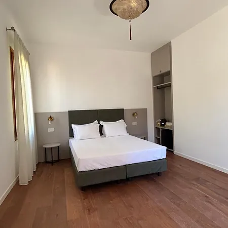 Casanova Hideaway Venice