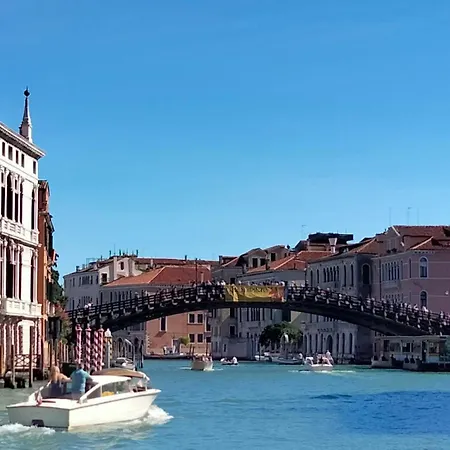 Casanova Hideaway 3* Venice