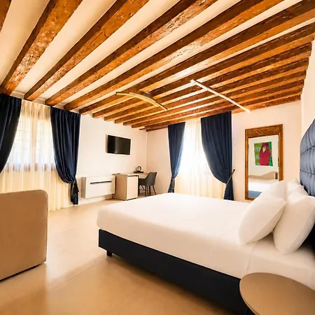 Casanova Hideaway Vendégház 3*