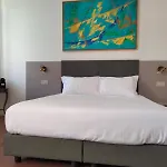 Casanova Hideaway