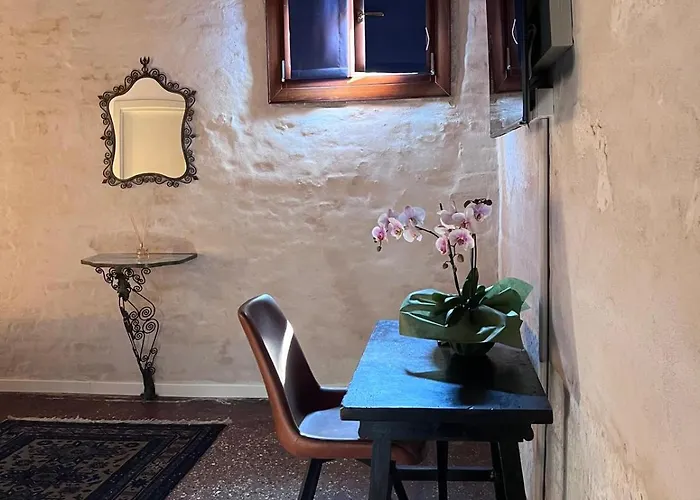 Casanova Hideaway Gasthuis